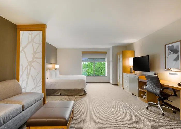 Hyatt Place Hampton Convention Center