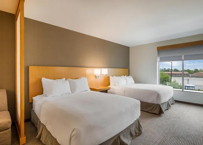 Hyatt Place Hampton Convention Center